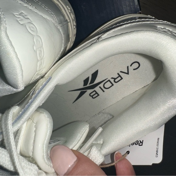 Cardi B club C double - Picture 4 of 5